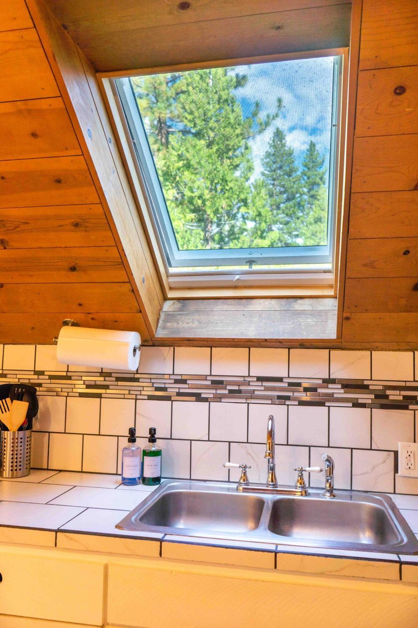 Bear Cave- Pet Friendly Suite In Shaver Lake Exterior foto