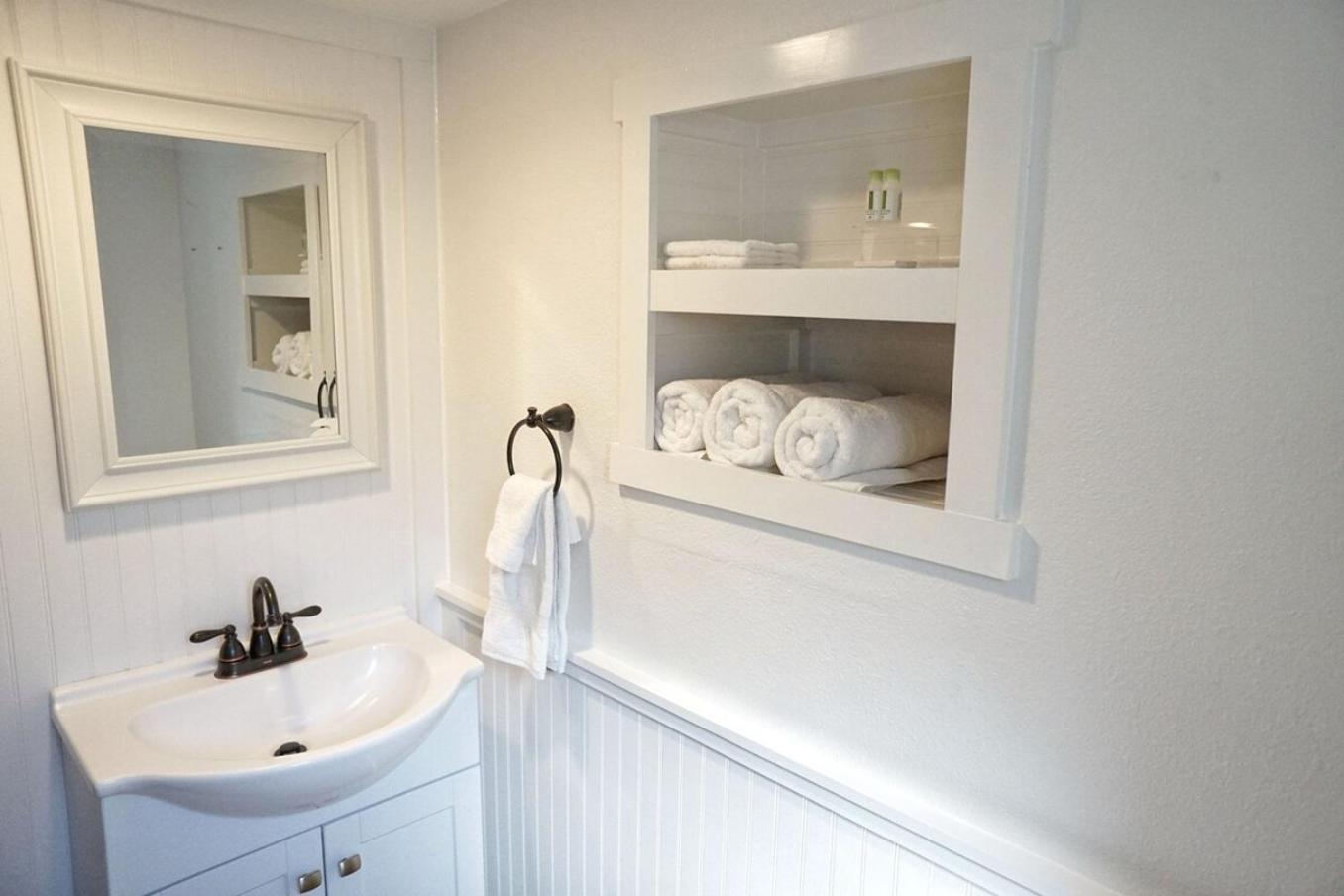 Bear Cave- Pet Friendly Suite In Shaver Lake Exterior foto